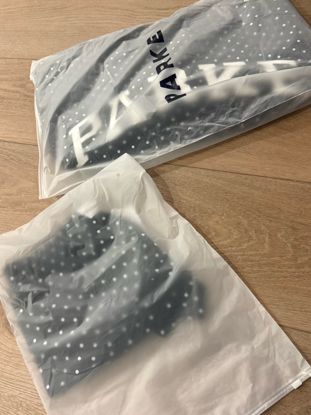 Parke black brand new polka dot set